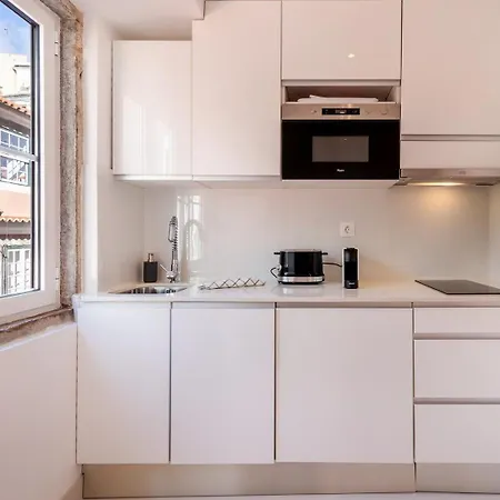 Apartment Guestready - Sunny And Chic Flat Fits 4 In Santos Lisbon