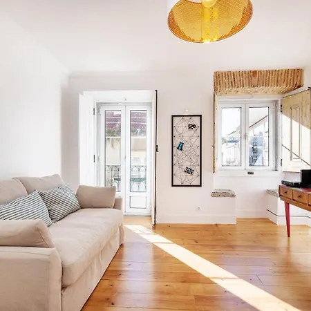 Apartament Guestready - Sunny And Chic Flat Fits 4 In Santos Lizbona